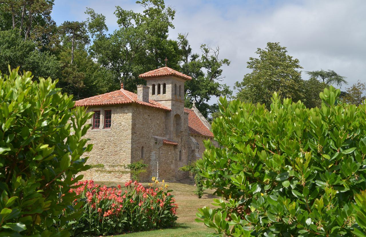 B&B Domaine De La Corbe Bournezeau Exterior foto